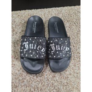 JUICY COUTURE Size 9 Rhinestone & Faux Pearl Black Slides once used